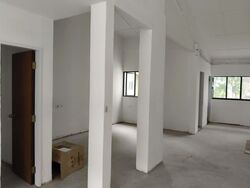 Ang Mo Kio Avenue 6 (D20), Shop House #576951771